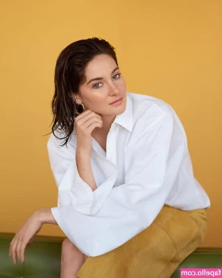 Shaliene Woodley [ shaliene-woodley ] - Changed my username to  redheadedharlot because I m indecisive about