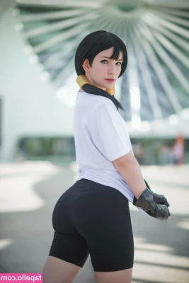 Faye Tan [ faye-tan ] - Want to fuck this belly  Beg