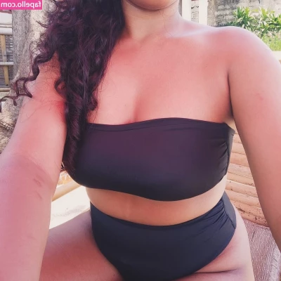 Meera Singh [ meera-singh ] - Did a mini photo shoot for something coming up in July. Can’t wait