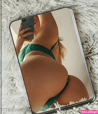 Chiara Weber [ chiara-weber ] - No release but a nice   to suck on  Vid