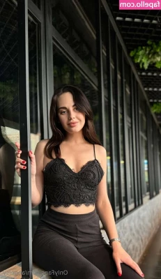 miarossee - Just come and play! 💋 I know you can’t resist!