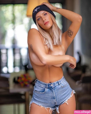 Antonella Mantovano [ antonella-mantovano ] - do you like it when I peel my panties off for you  or do you like to