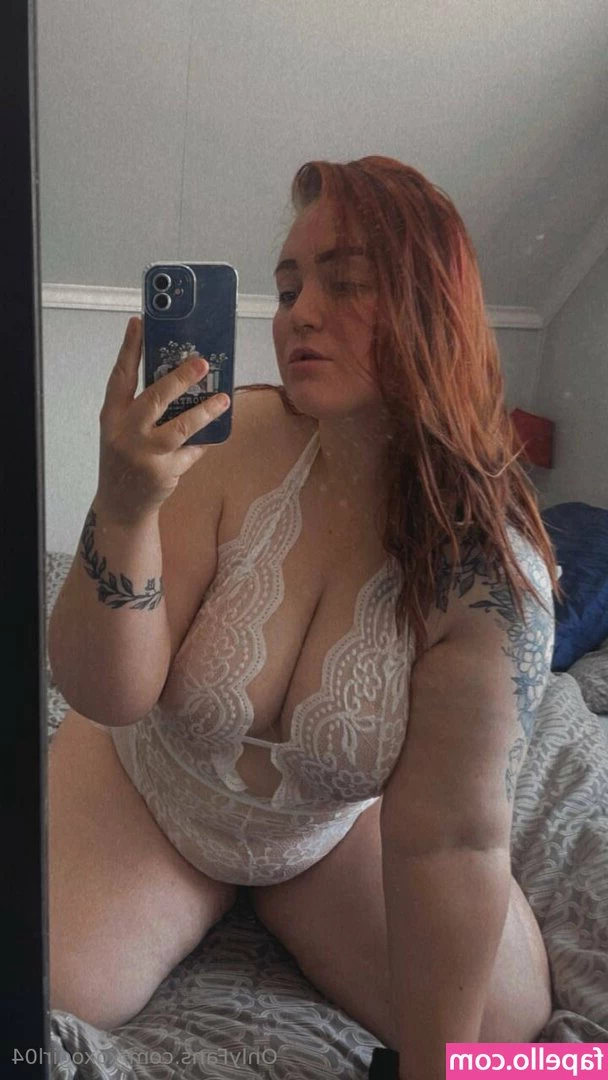 xoxogirl04 - This mask is actually about to break, but thanks to those who support