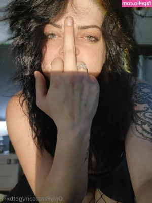 getbxnt - Mmmm sexy naked up close in your face booty jiggle