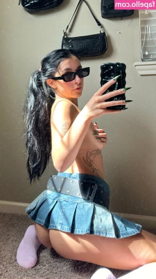 ashygurl - They bounce so well