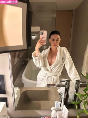 justjessica.xoxo [ justjessica-xoxo ] - HELLO BABE CHECK DM