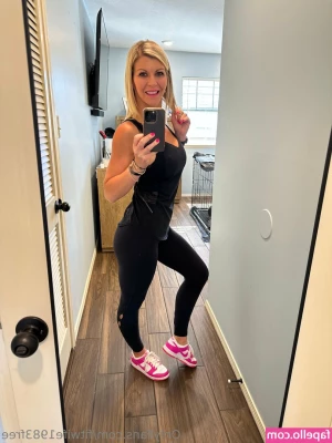  [ fitwife1983free ] - https://onlyfans.com/466454691/otmdee