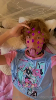  [ femboymiow ] - Forgot to post today   don t forget to message me for ppl