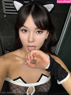 Aleksa_sun [ aleksa-sun ] - Let me be your fantasy ❤ unlock this