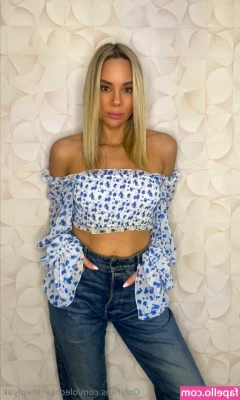 olechka_sheplyak [ olechka-sheplyak ] - Hello Love     You can enjoy with me in VIDEOLLAMADAS  SEXTING AND
