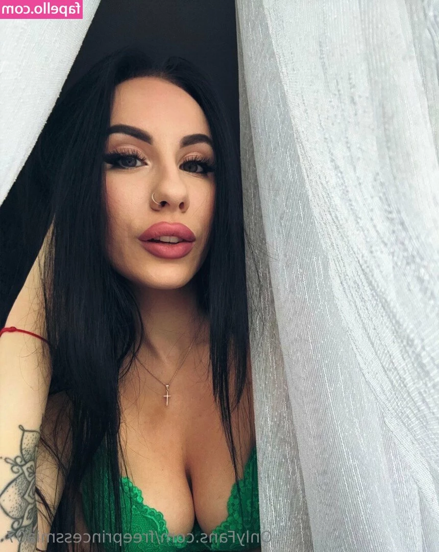 freeprincessmia07 - I need to start posting again