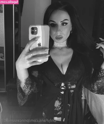 freeprincessmia07 - Happy to see me? 😏 Cause your 🍆 sure is! 😈