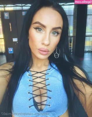 freeprincessmia07 - Masturbating video is in ur DMS rn & only for 24 hours💦🙊