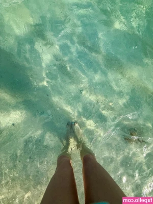 Molly Carlson [ molly-carlson ] - if his toes don’t curl when he 🥜💦 you didn’t do it right