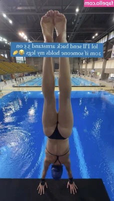 Molly Carlson [ molly-carlson ] - If you look closely  you can see the cum on my body