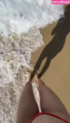 Molly Carlson [ molly-carlson ] - another day in high heels  my feet need a massage