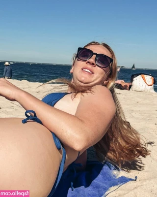 Molly Carlson [ molly-carlson ] - Official first sundress day   SUCCESS