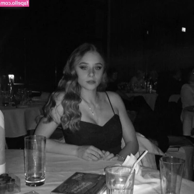 Christin Pawlowski [ christin-pawlowski ] - Tell me if you like me dirty or clean