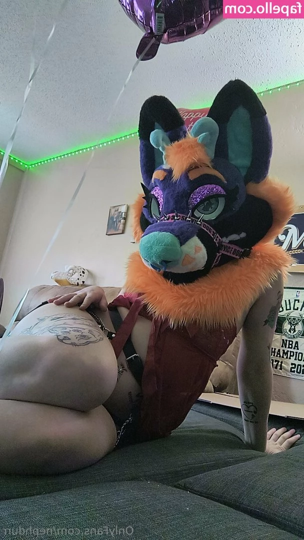 nephdurr - I love burying my toes into my faux skin rug!