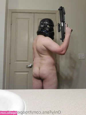  [ trooperdadbod ] - Happy monday loves  check your inbox