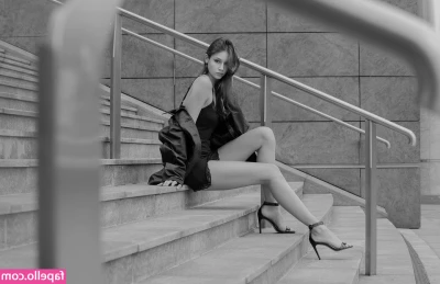 Samantha Frison [ samantha-frison-2 ] - Put your hands on my ass and your mouth on my tits