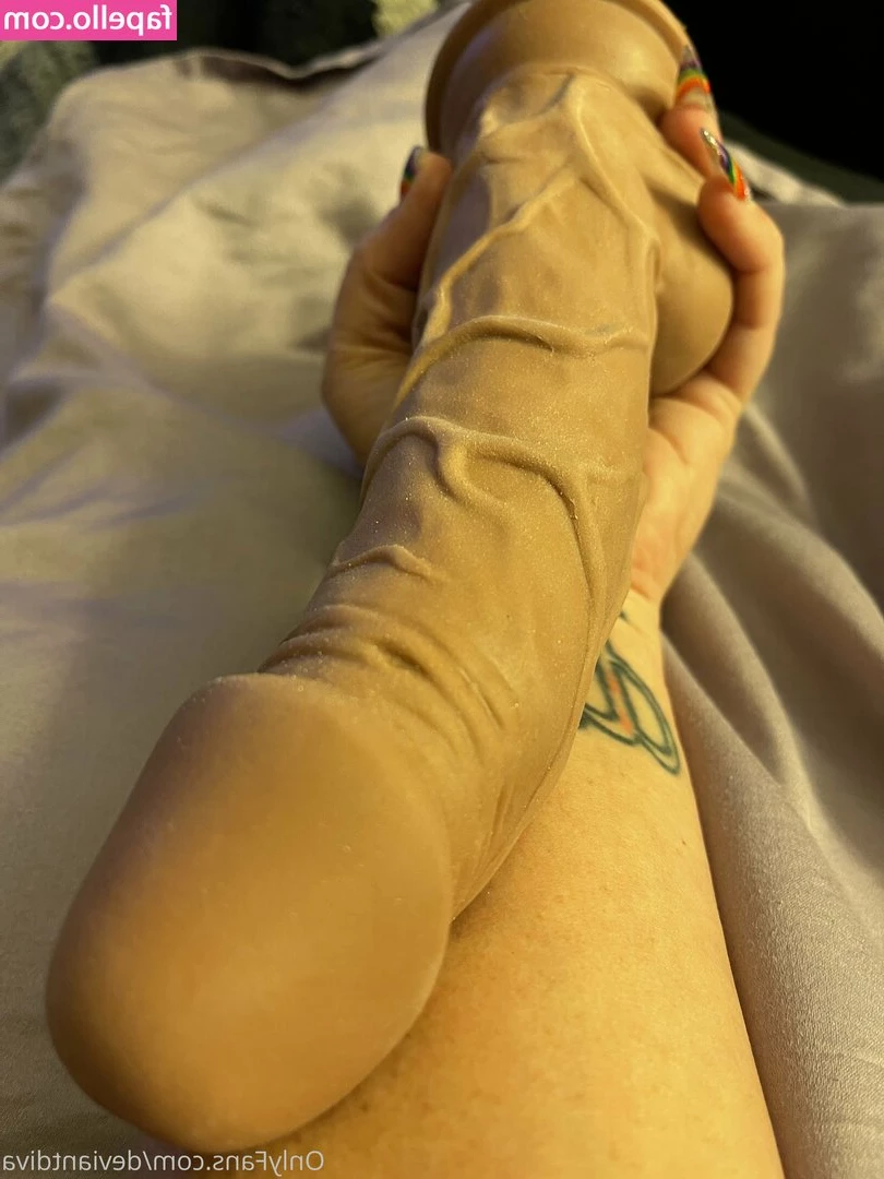 deviantdiva - Masz ochotę na troszkę prywatnego kontentu  Napisz priv