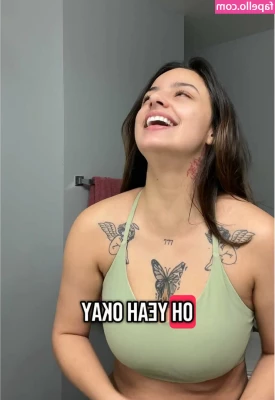 Desi VIP [ desi-vip ] - Breaking in the new dildo