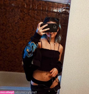 Desi Monroe [ desi-monroe ] - 💥I have a game to brighten up your gloomy Monday😁😋💥 