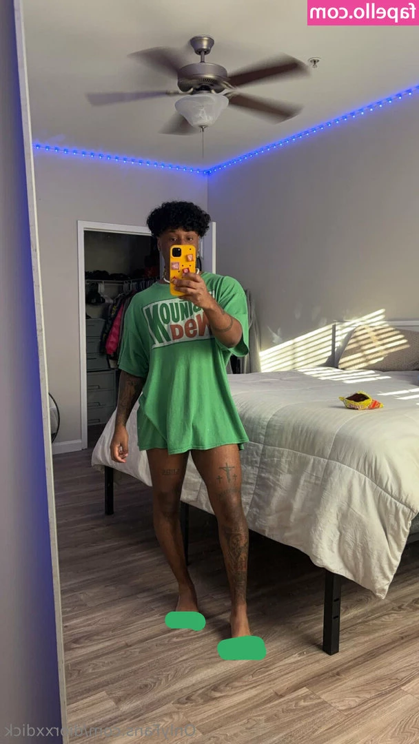 diorxxdick - Morning titty lover❤️