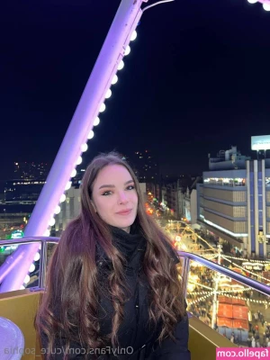 cute_sophia [ cute-sophia ] - Do the freaks really come out at night?✨ I guess we’ll find out