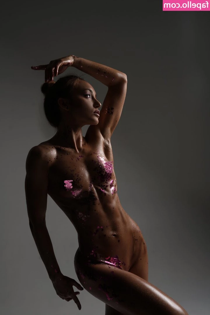 Ekaterina Bazilevskaya [ ekaterina-bazilevskaya ] - When you wake up on the horny side of the bed 🥰