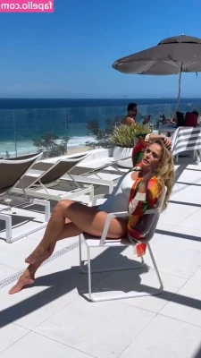 Juliana Silveira [ juliana-silveira ] - İyi gecelerrr   uyumadan önce yalamak istediğini biliyorumm