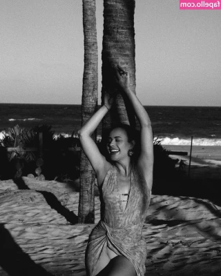 Juliana Silveira [ juliana-silveira ] - Good morning babes ❤️🥹