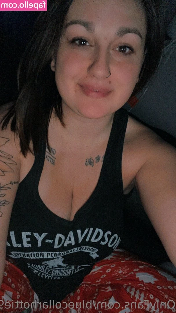  [ bluecollarhottie98 ] - one fav ”outfit”