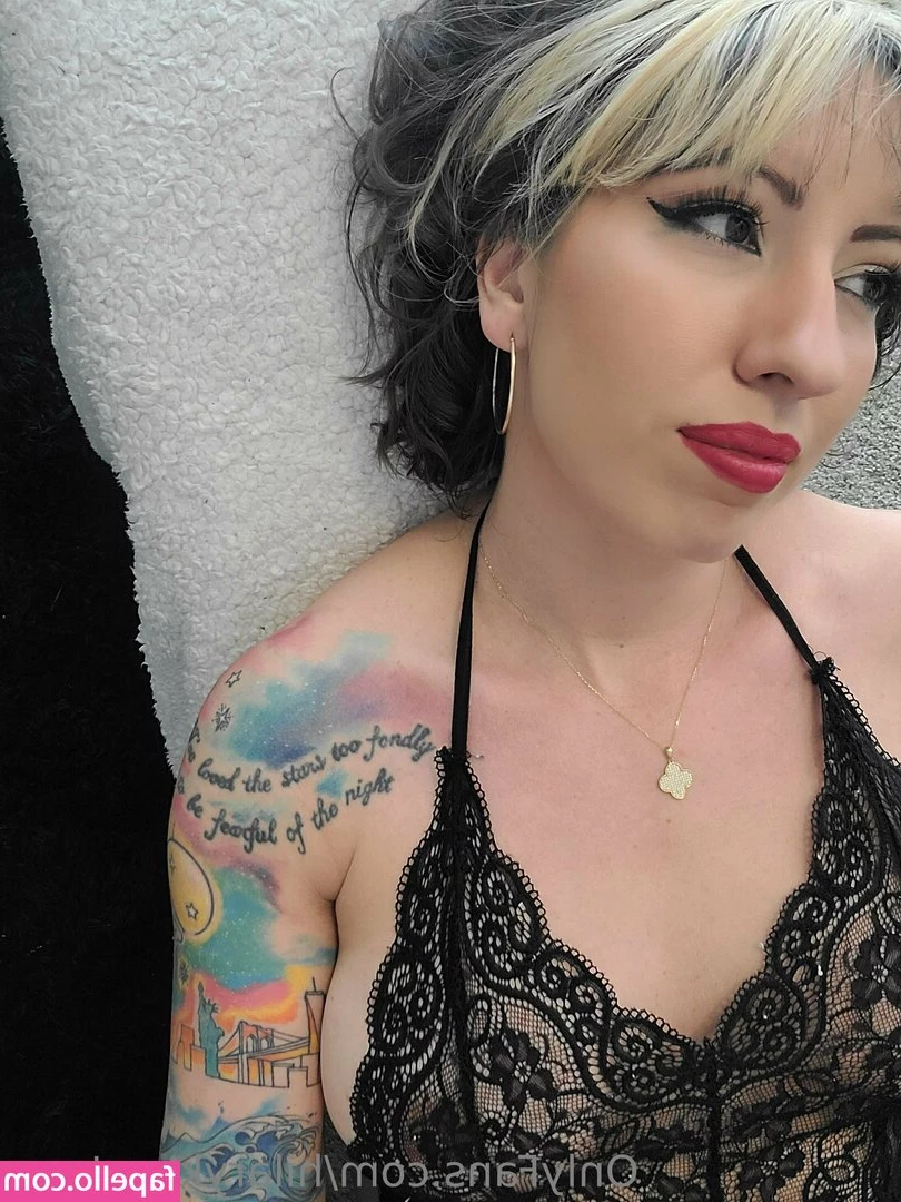 hilaryksantana - 70% off right now Don’t miss the drop of this set tomorrow ( full