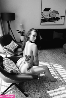 Sarah Jess [ sarah-jess ] - Where about s would you put yourself in this scene with me naked