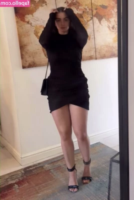 Brooke Vincent [ brooke-vincent-1 ] - Feeling biiig