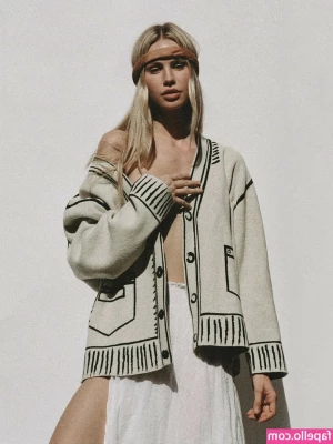 Scarlett Rose Leithold [ scarlett-rose-leithold-1 ] - I’m not as active today cause I’m celebrating my one year of