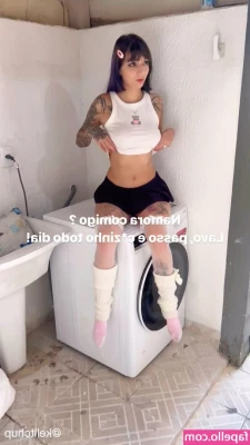 kelltchup - So which one wins  My ass or my tits