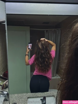 queen.888 [ queen-888 ] - Who wants to watch me shove my dildo in my ass and ride it like the