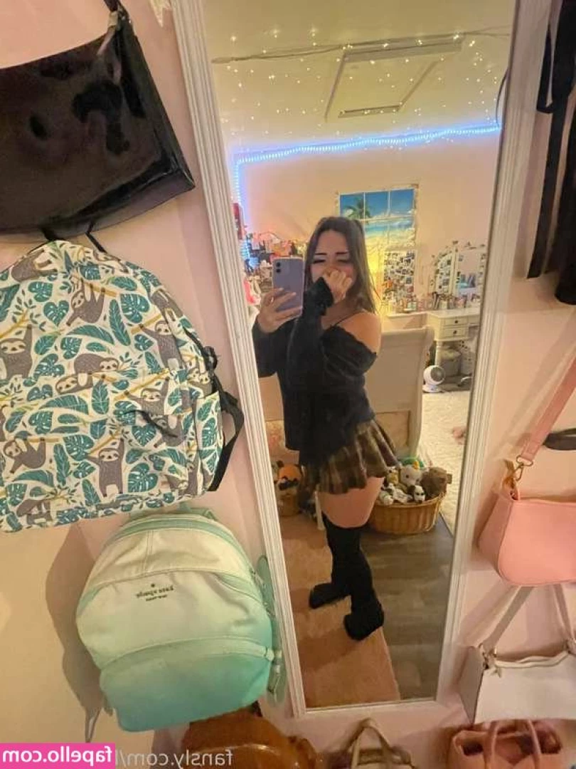Lilibet - Going live when I get home today 😘
