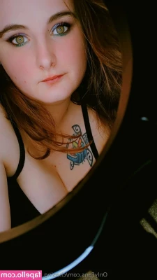 chasing.waterfalls.123 [ chasing-waterfalls-123 ] - this baddie just started onlyfans too  go give her content a look  we