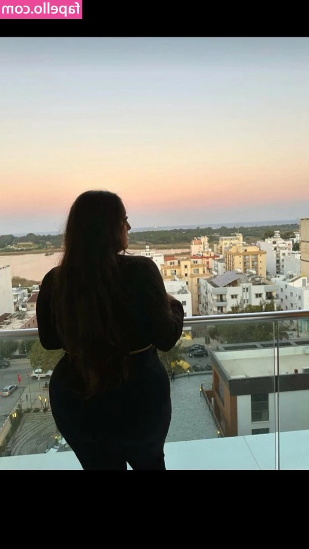 Pettiana | Cypriotmami [ pettiana-cypriotmami ] - Would you join me in the shower