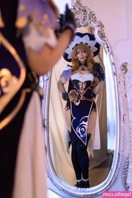 Liz Joestar [ liz-joestar ] - Flower girl