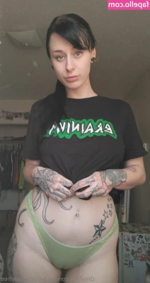 amberlaceyjadefree - Isn't my underwear so berry sweet~