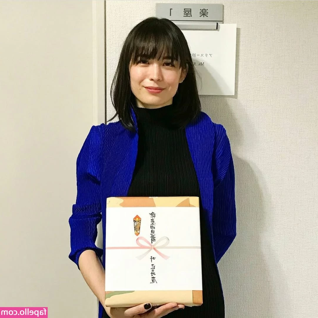 Alice Sara Ott [ alice-sara-ott ] - why don t you write to me      ailuusalto  ad  Latina