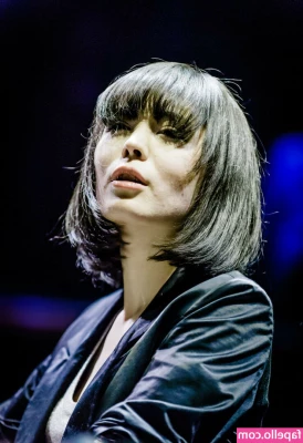 Alice Sara Ott [ alice-sara-ott ] - Wanna sext baby?! $25 15 min! $40 for 30 min🥵