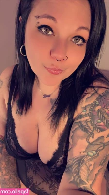 chelseacheeks69 - Fridays attire     Almost the weekend