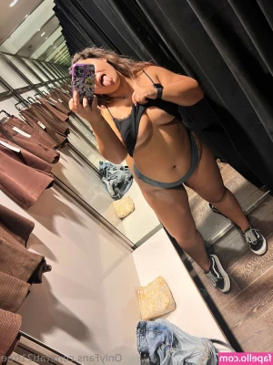 tati21free - 5am selfies   Hope y all are having a good week  I m getting ready