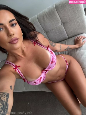 jbxby - I m so wet   just need someone to come fuck me from behind
